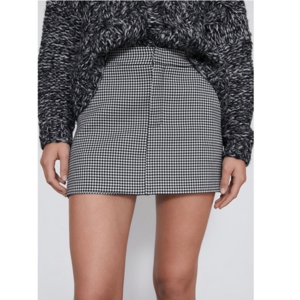 Zara houndstooth skirt